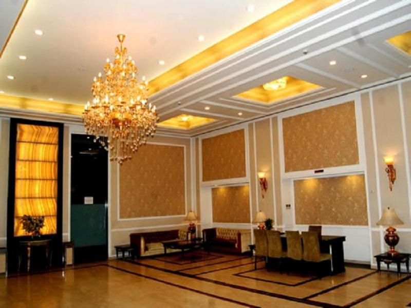 Hotel Royal Panna Shahjahanpur Exterior photo