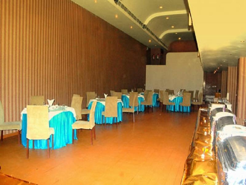 Hotel Royal Panna Shahjahanpur Exterior photo